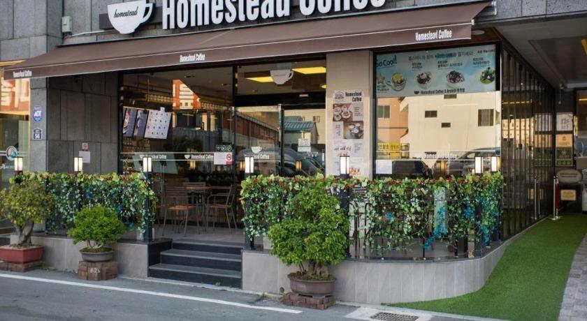 Tongyeong Anchovy Tourist Hotel Exterior foto