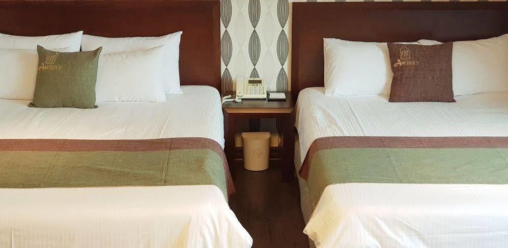 Tongyeong Anchovy Tourist Hotel Exterior foto